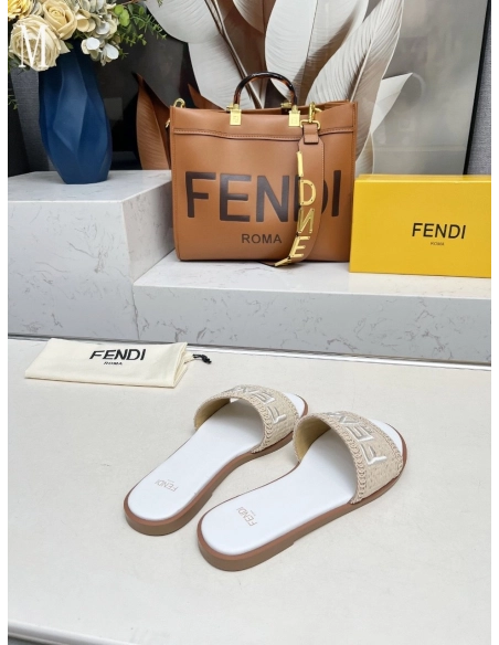 Fendi Slippers 025,Fendi Slippers,Slides Slippers,More Brands