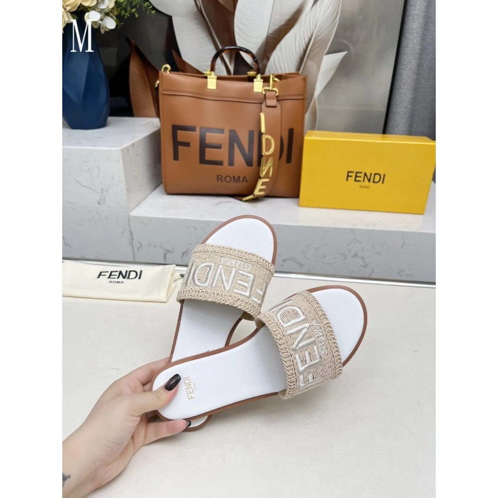Fendi Slippers 025,Fendi Slippers,Slides Slippers,More Brands