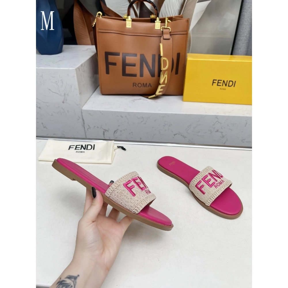 Fendi Slippers 026,Fendi Slippers,Slides Slippers,More Brands