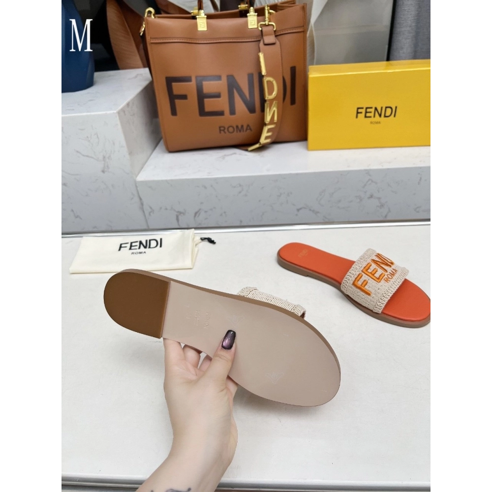 Fendi Slippers 027,Fendi Slippers,Slides Slippers,More Brands