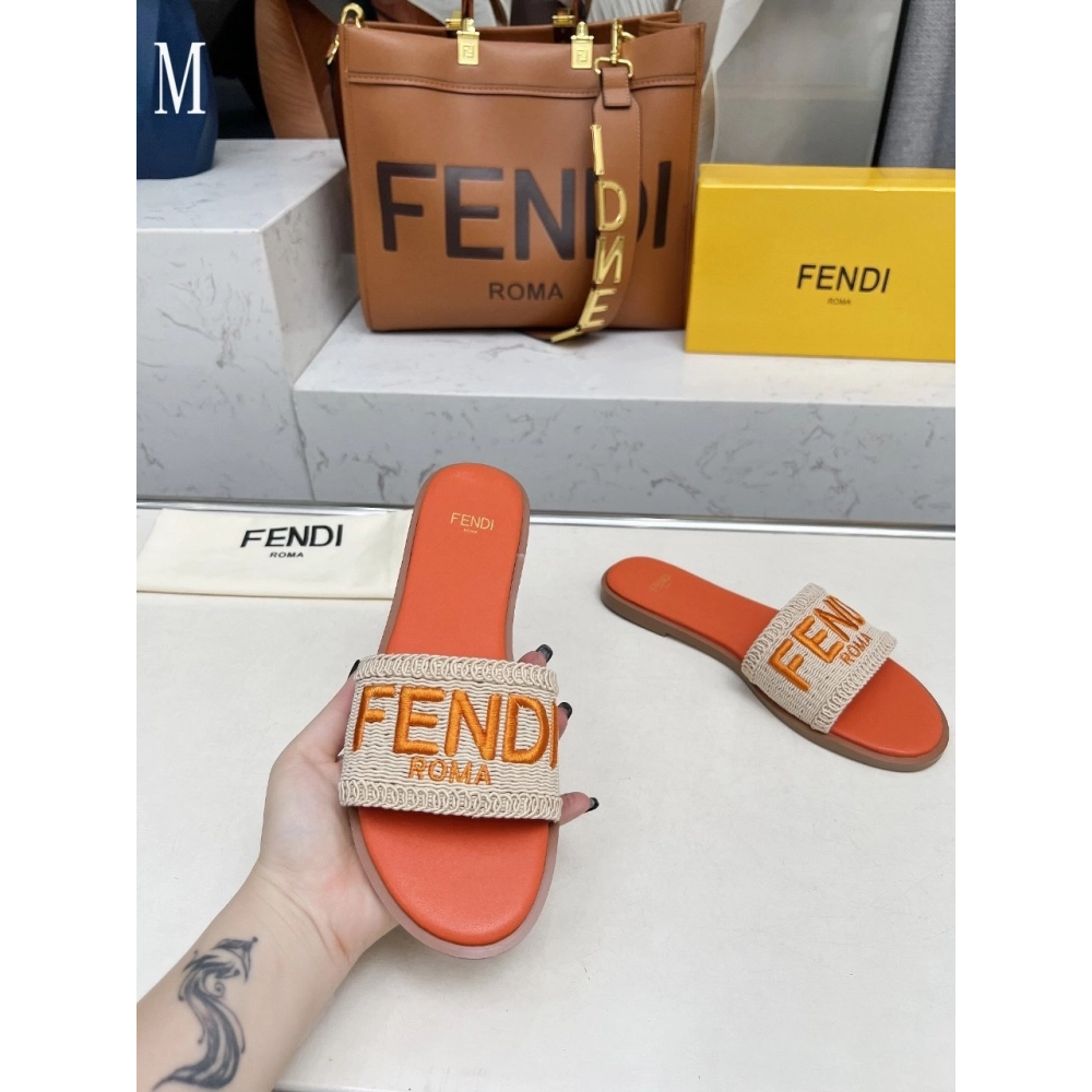 Fendi Slippers 027,Fendi Slippers,Slides Slippers,More Brands