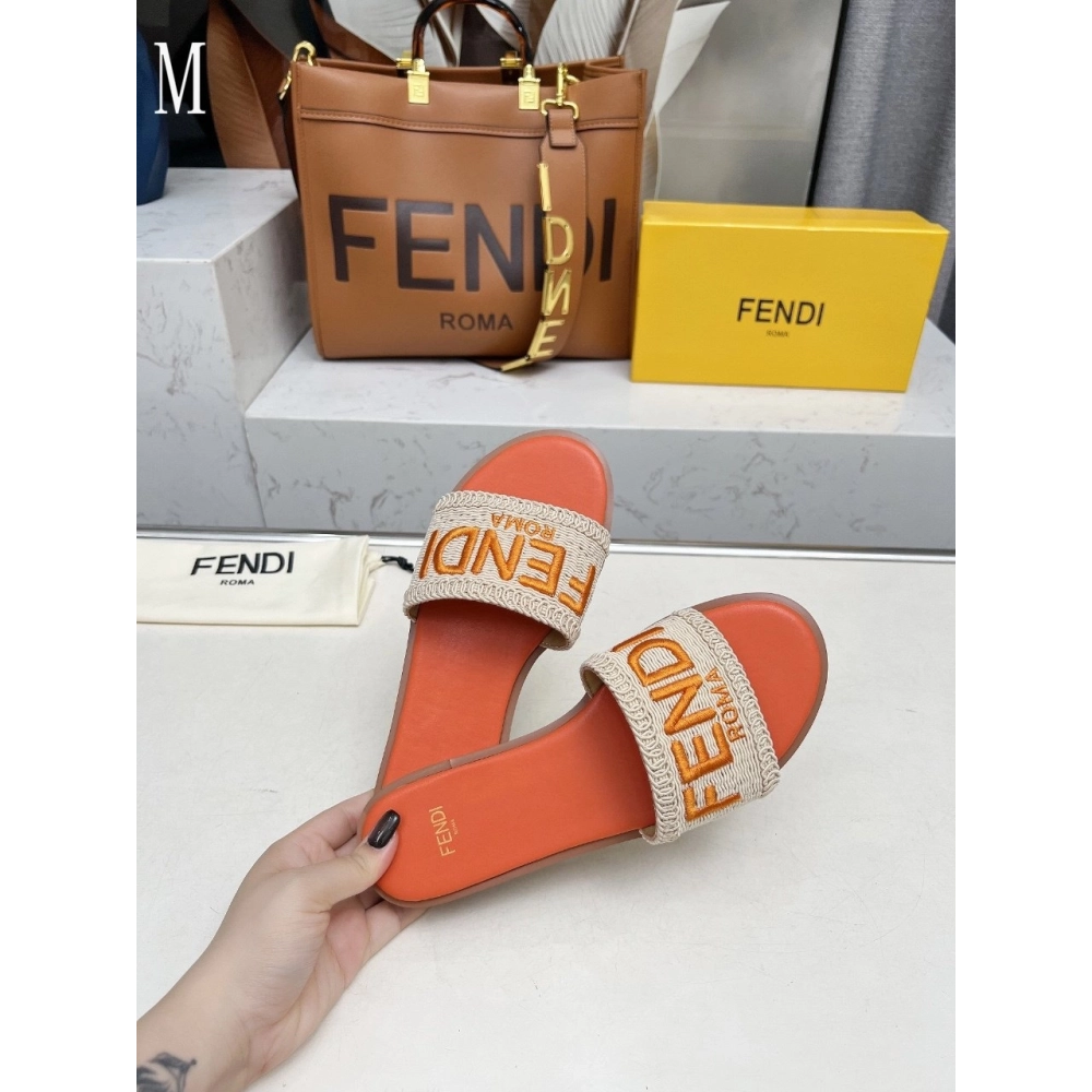 Fendi Slippers 027,Fendi Slippers,Slides Slippers,More Brands