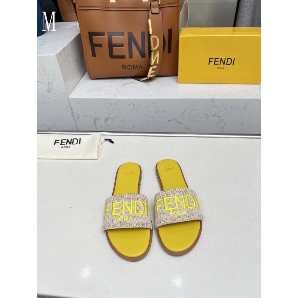 Fendi Slippers 028,Fendi Slippers,Slides Slippers,More Brands
