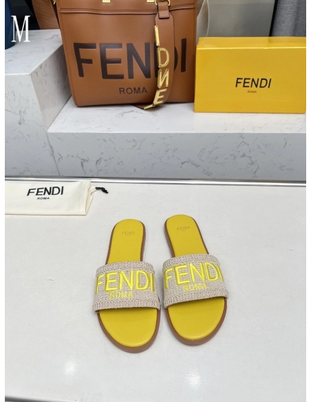Fendi Slippers 028,Fendi Slippers,Slides Slippers,More Brands