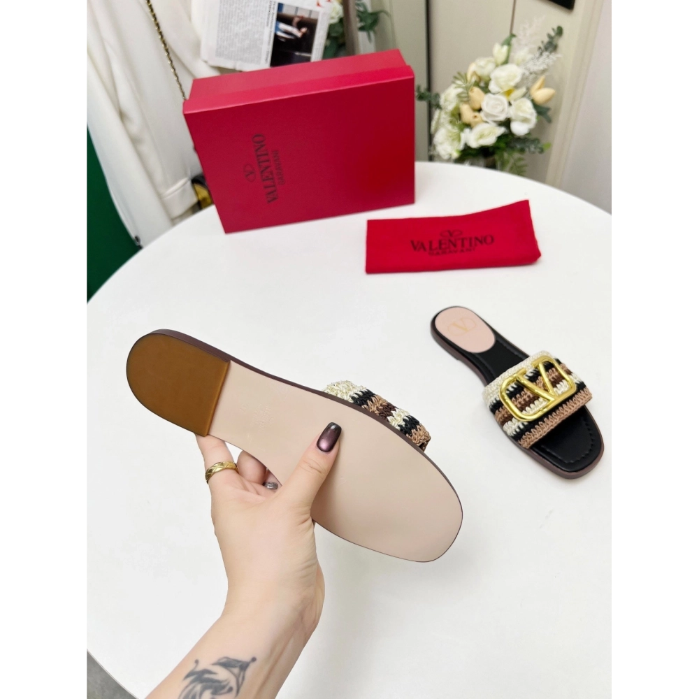 Valentino slippers 111,Valentino Slippers,Slides Slippers,More Brands