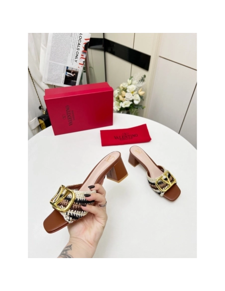 Valentino slippers 114,Valentino Slippers,Slides Slippers,More Brands