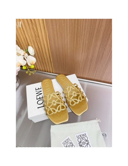 LOEWE Slippers 008,Loewe Slippers,Slides Slippers,More Brands