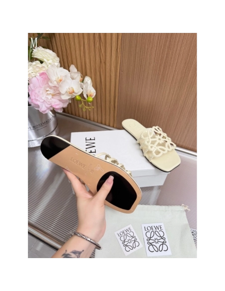 LOEWE Slippers 011,Loewe Slippers,Slides Slippers,More Brands