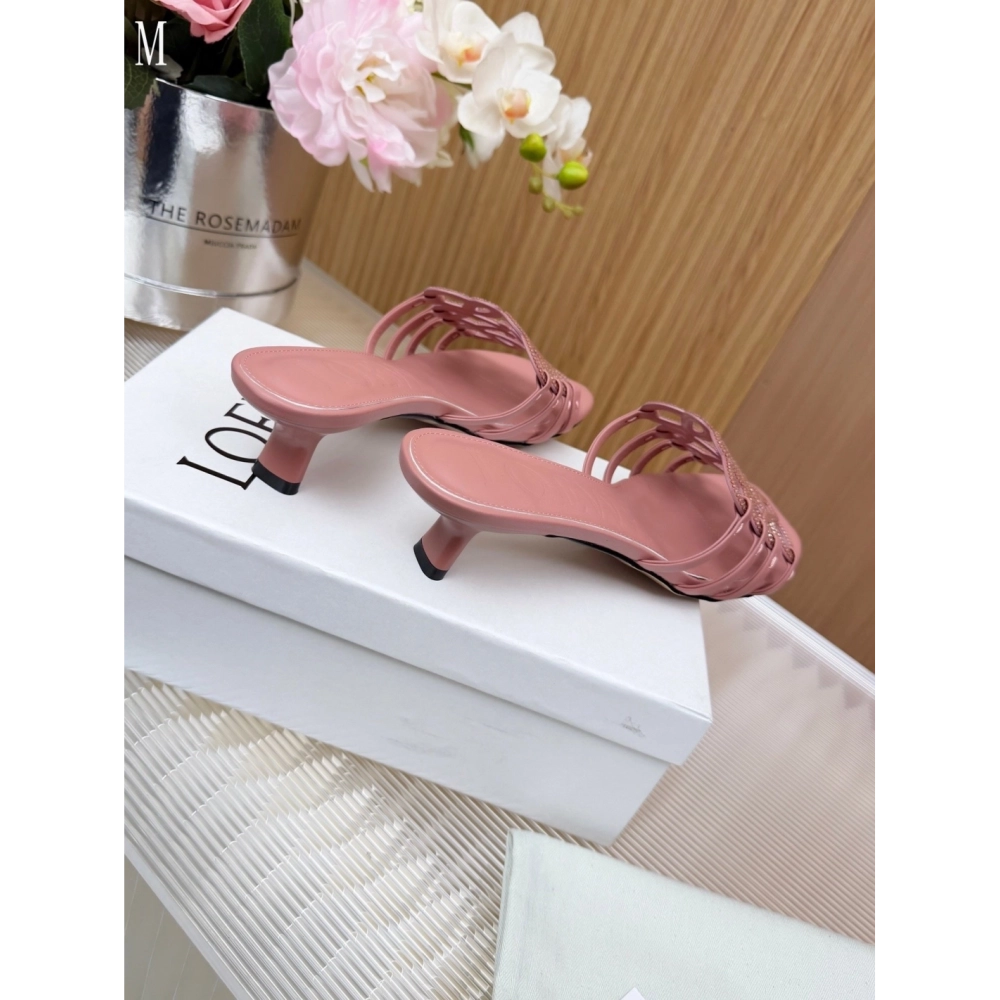 LOEWE Slippers 014,Loewe Slippers,Slides Slippers,More Brands