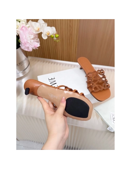 LOEWE Slippers 018,Loewe Slippers,Slides Slippers,More Brands