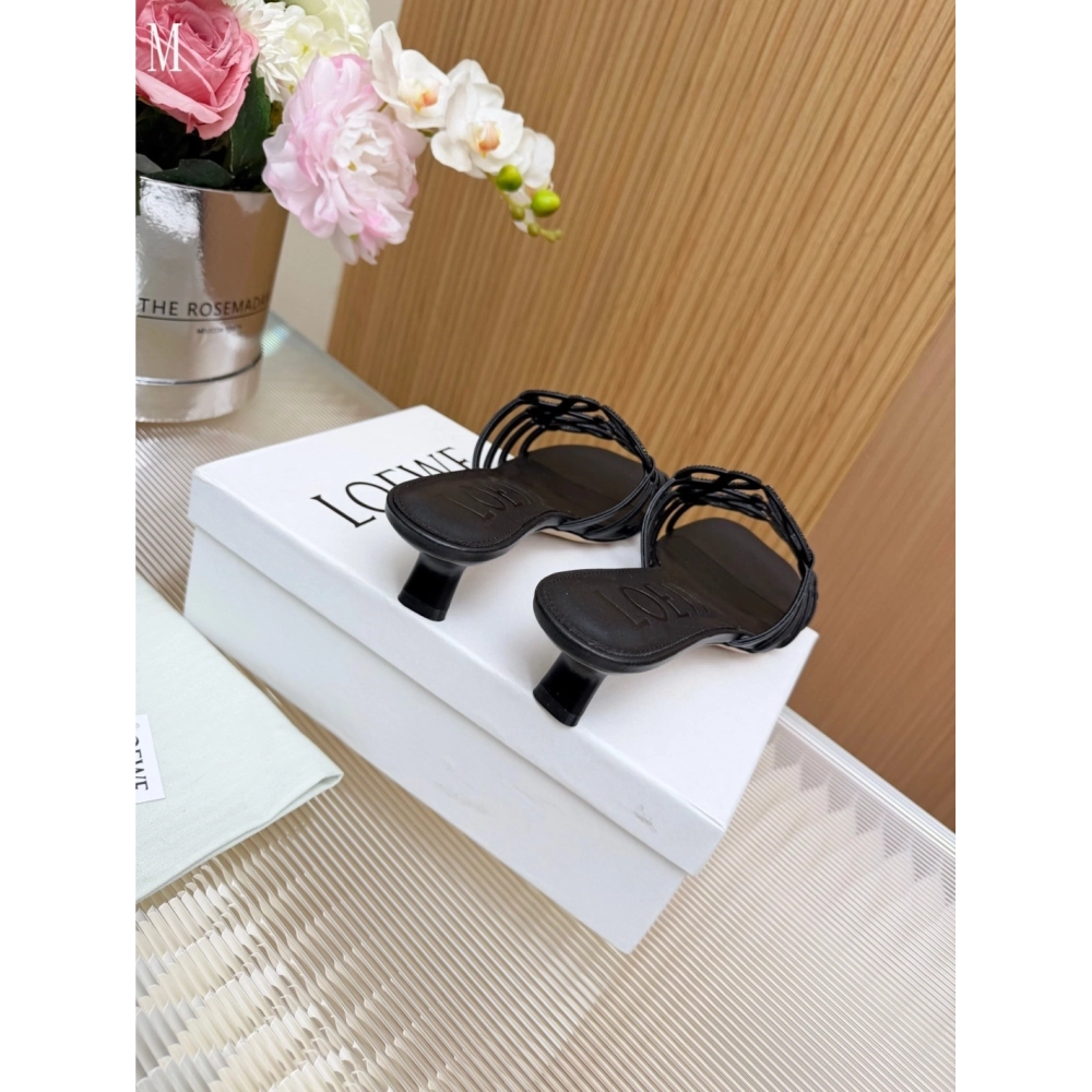 LOEWE Slippers 019,Loewe Slippers,Slides Slippers,More Brands