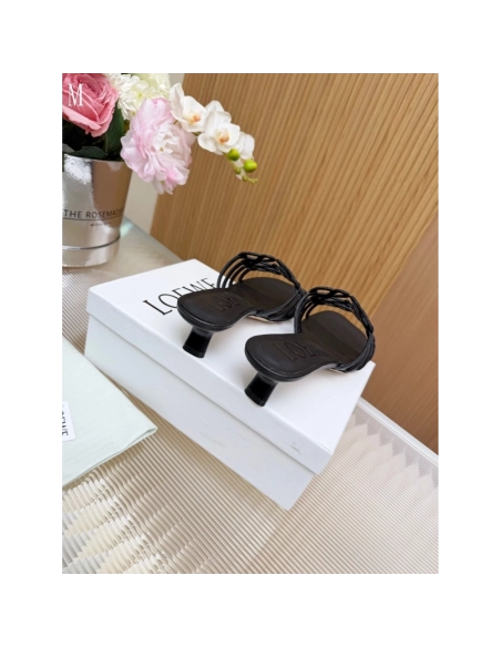 LOEWE Slippers 019,Loewe Slippers,Slides Slippers,More Brands