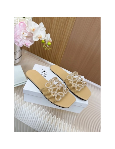 LOEWE Slippers 023,Loewe Slippers,Slides Slippers,More Brands