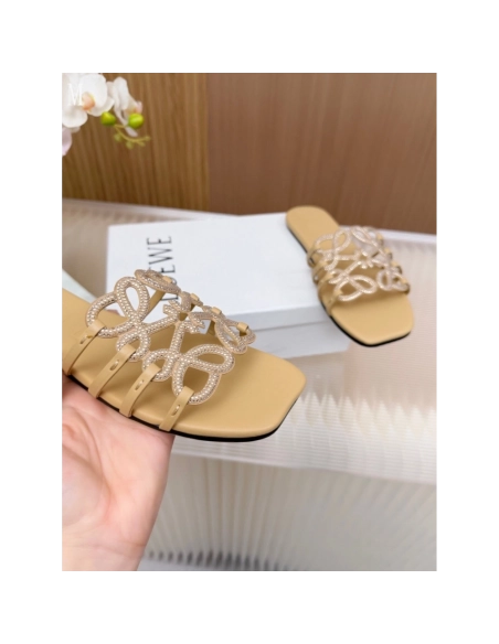 LOEWE Slippers 023,Loewe Slippers,Slides Slippers,More Brands