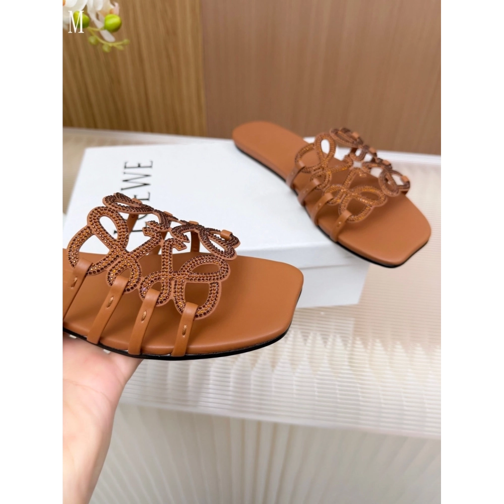LOEWE Slippers 030,Loewe Slippers,Slides Slippers,More Brands