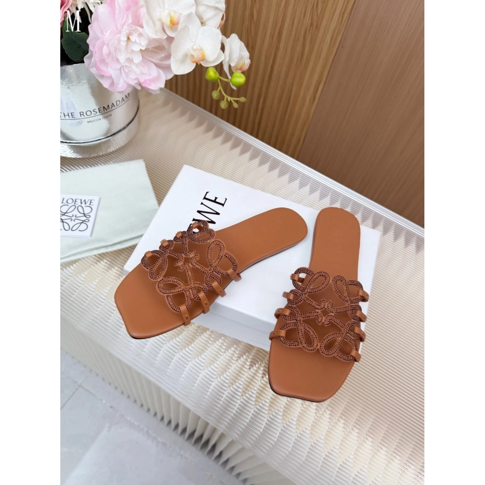 LOEWE Slippers 030,Loewe Slippers,Slides Slippers,More Brands
