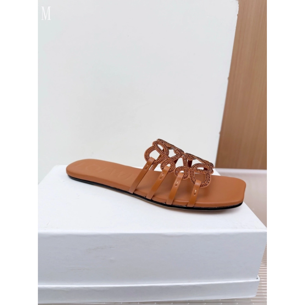 LOEWE Slippers 030,Loewe Slippers,Slides Slippers,More Brands