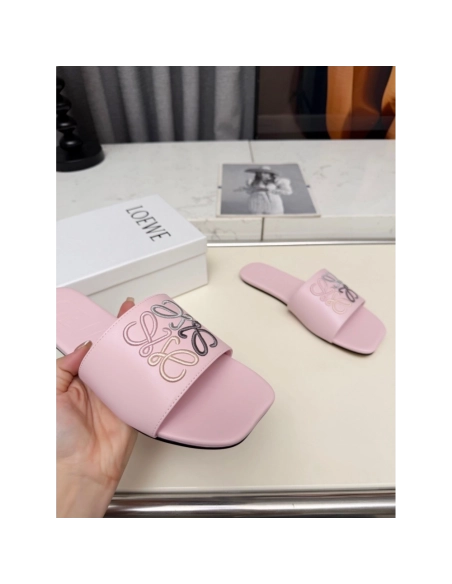 LOEWE Slippers 032,Loewe Slippers,Slides Slippers,More Brands