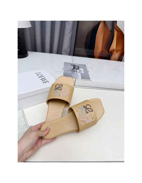 LOEWE Slippers 034,Loewe Slippers,Slides Slippers,More Brands