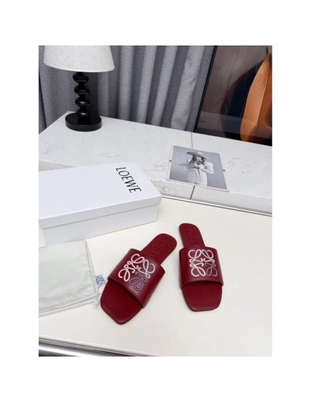 LOEWE Slippers 035,Loewe Slippers,Slides Slippers,More Brands