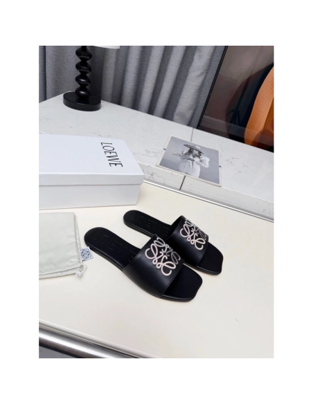 LOEWE Slippers 038,Loewe Slippers,Slides Slippers,More Brands