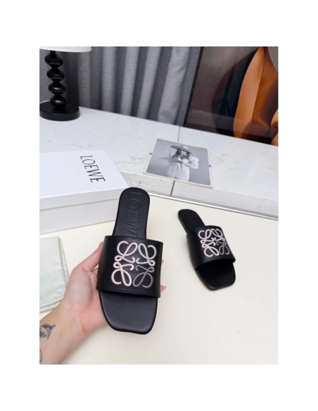 LOEWE Slippers 038,Loewe Slippers,Slides Slippers,More Brands