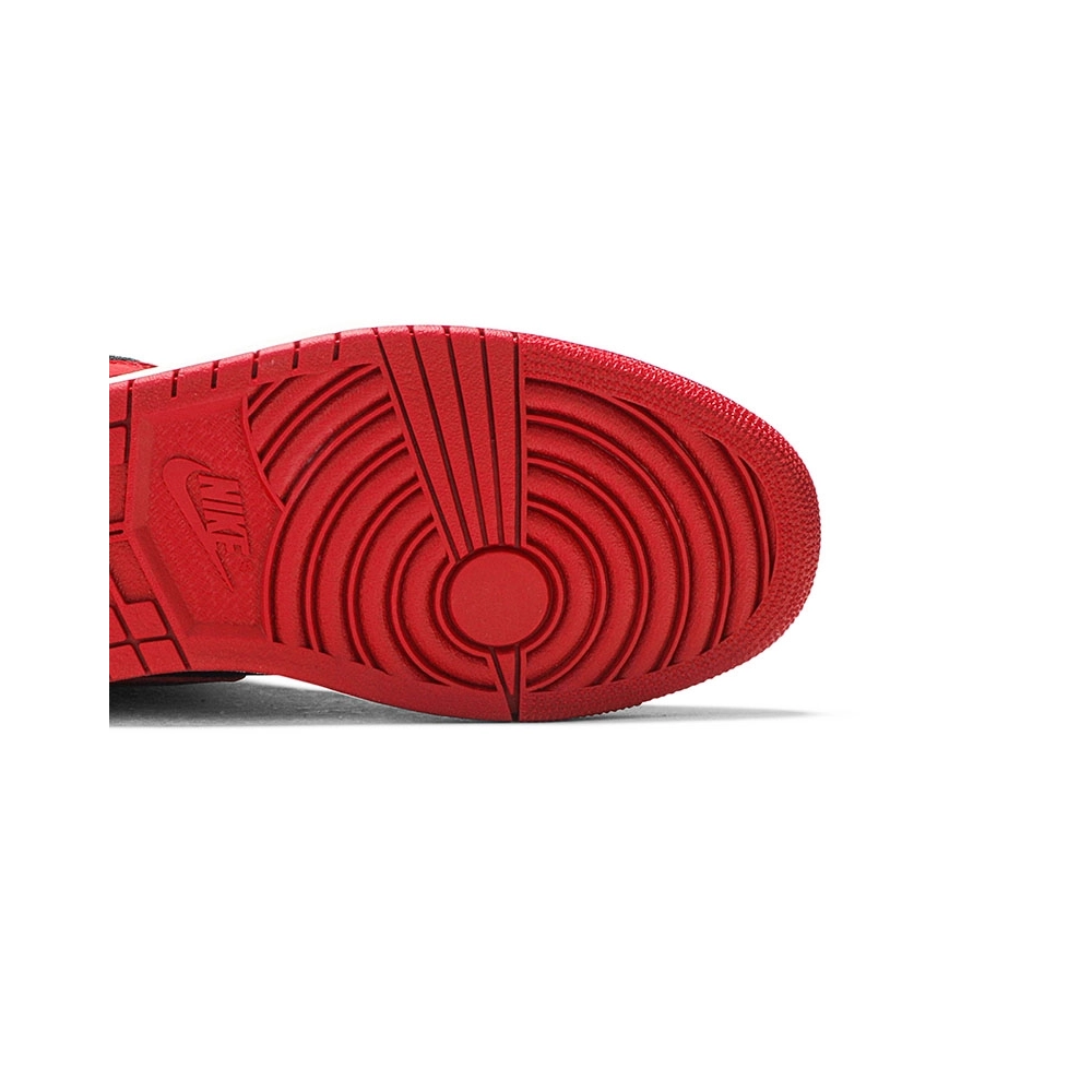 AIR JORDAN 1 RETRO HIGH OG BANNED 2016 RELEASE 555088 001,AIR JORDAN 1 HIGH,Air Jordan