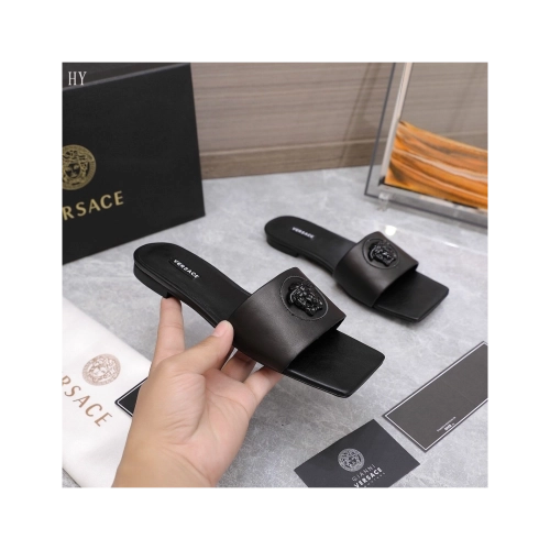 Versace slippers 079,Versace Slides,Slides Slippers,More Brands