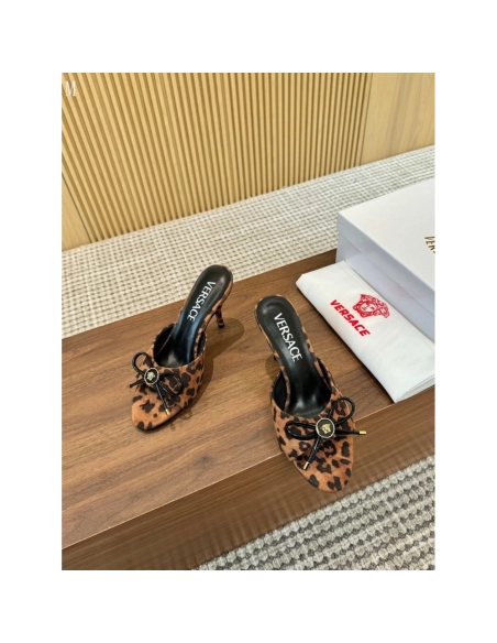 Versace slippers 118,Versace Slides,Slides Slippers,More Brands
