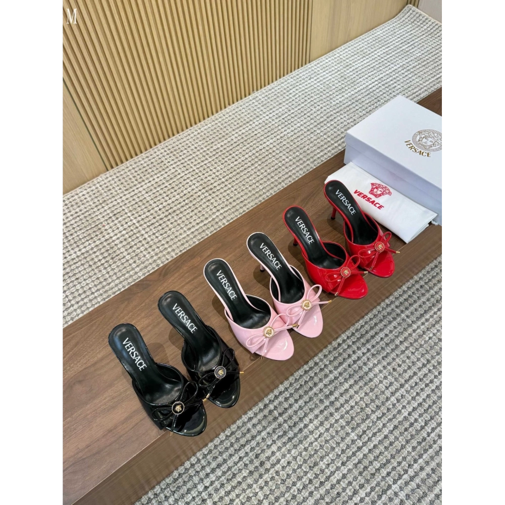 Versace slippers 124,Versace Slides,Slides Slippers,More Brands