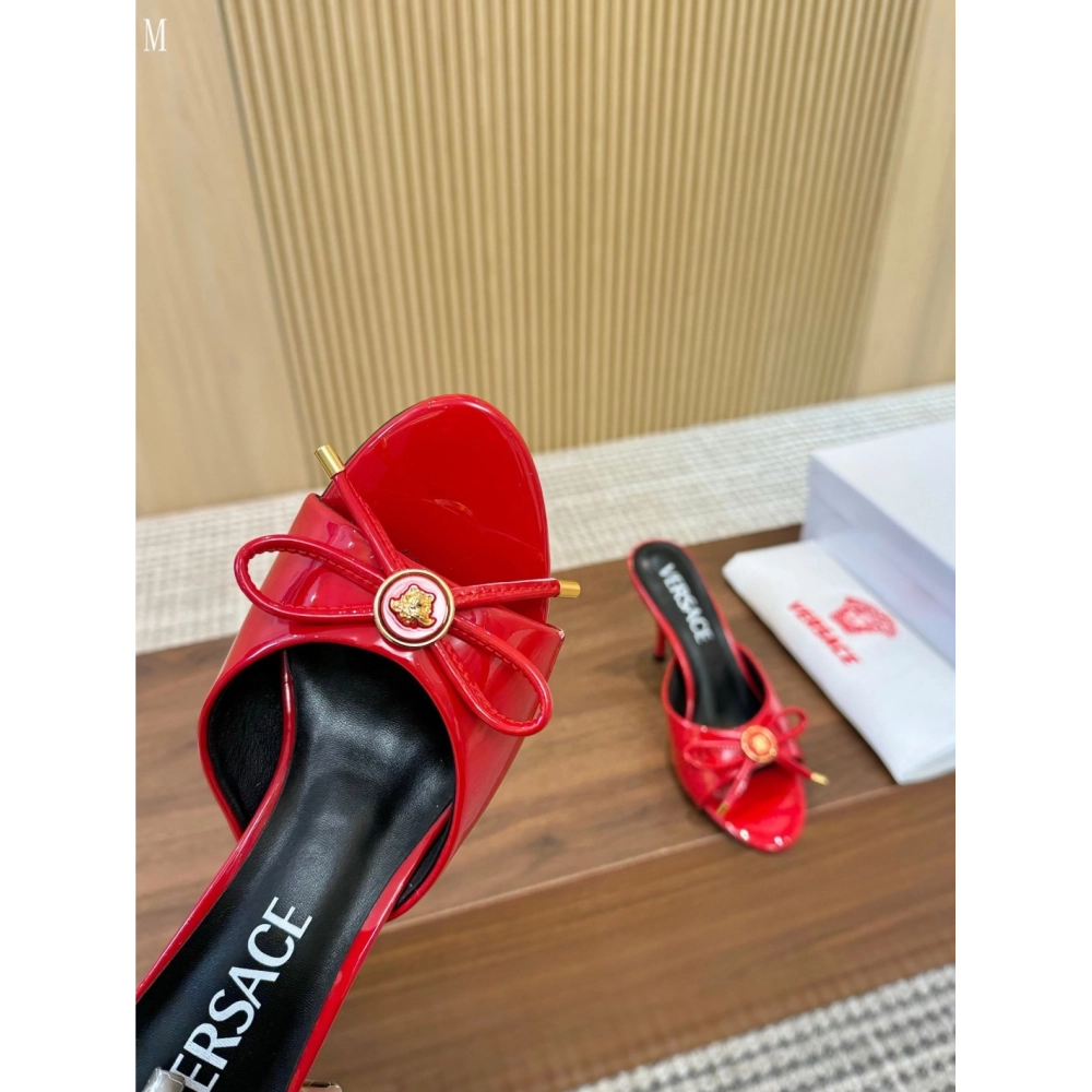 Versace slippers 124,Versace Slides,Slides Slippers,More Brands