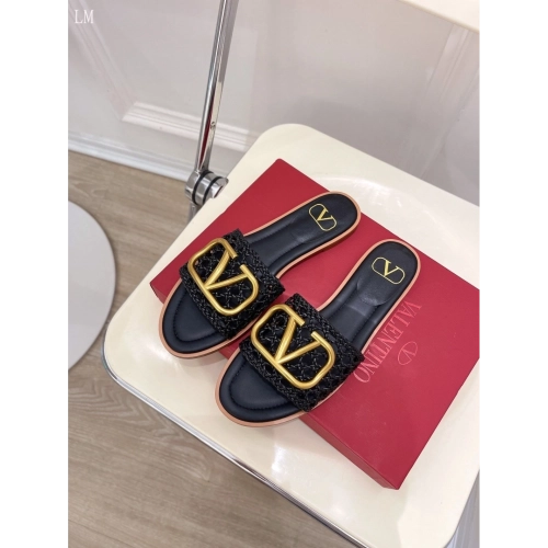Valentino slippers 067,Valentino Slippers,Slides Slippers,More Brands