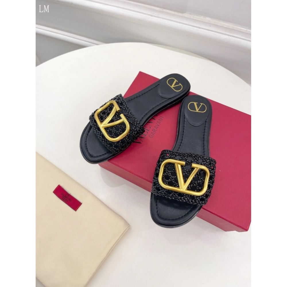 Valentino slippers 071,Valentino Slippers,Slides Slippers,More Brands