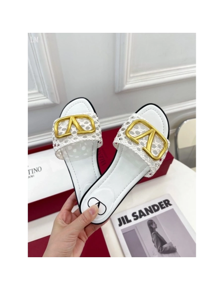 Valentino slippers 072,Valentino Slippers,Slides Slippers,More Brands