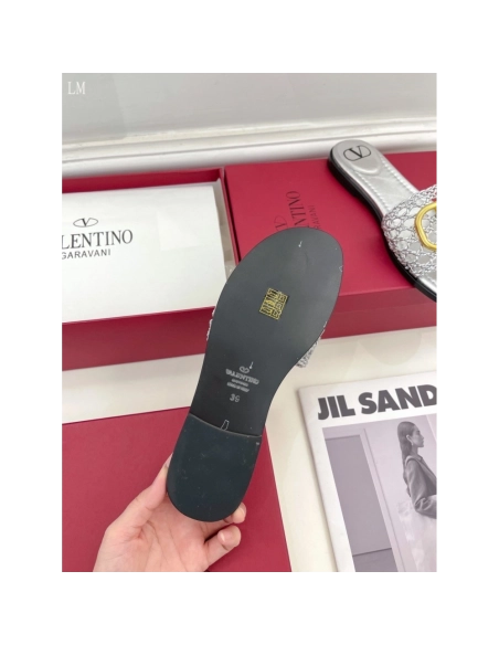 Valentino slippers 073,Valentino Slippers,Slides Slippers,More Brands