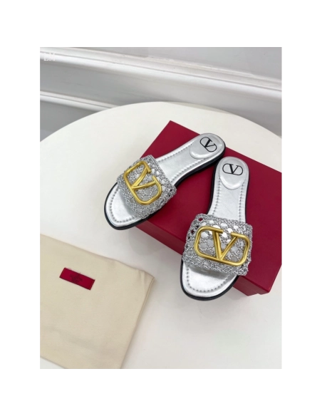 Valentino slippers 073,Valentino Slippers,Slides Slippers,More Brands