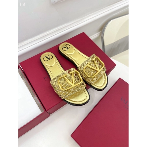 Valentino slippers 074,Valentino Slippers,Slides Slippers,More Brands