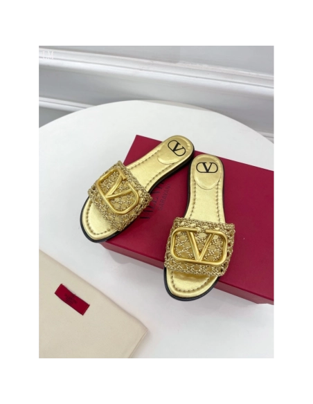 Valentino slippers 074,Valentino Slippers,Slides Slippers,More Brands