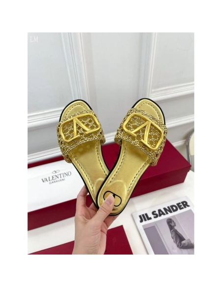 Valentino slippers 074,Valentino Slippers,Slides Slippers,More Brands