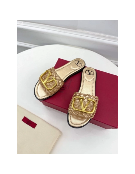 Valentino slippers 075,Valentino Slippers,Slides Slippers,More Brands