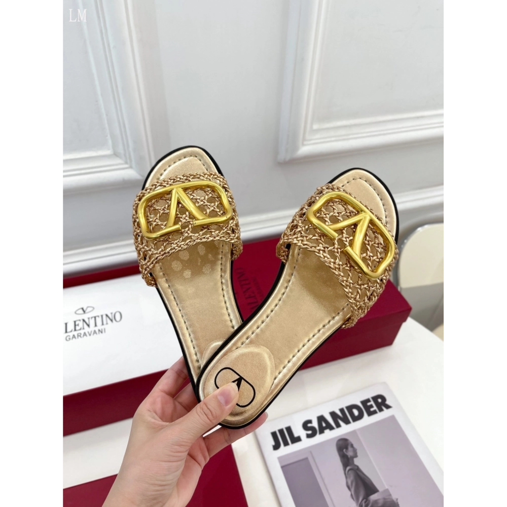 Valentino slippers 075,Valentino Slippers,Slides Slippers,More Brands