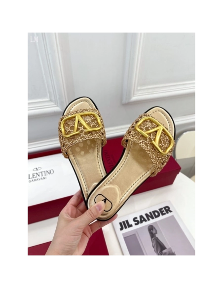 Valentino slippers 075,Valentino Slippers,Slides Slippers,More Brands