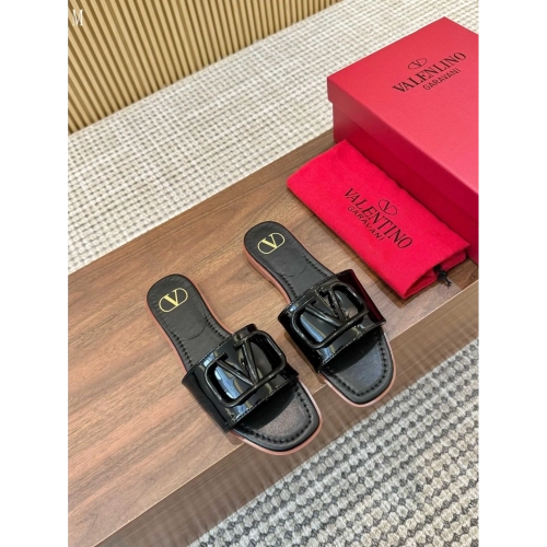 Valentino slippers 108,Valentino Slippers,Slides Slippers,More Brands