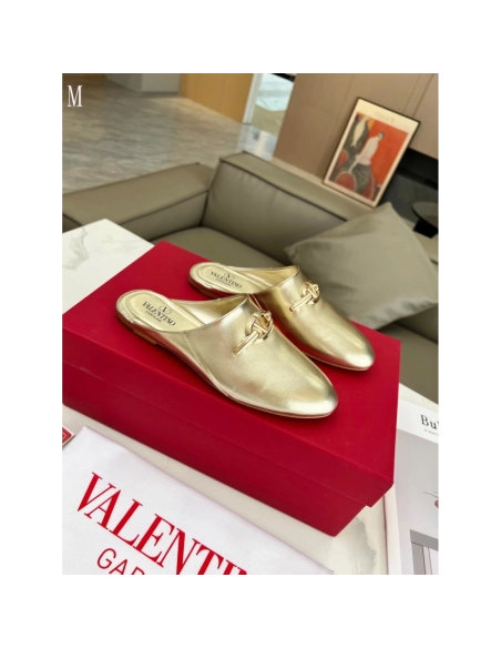 Valentino slippers 127,Valentino Slippers,Slides Slippers,More Brands
