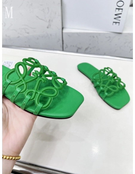 LOEWE Slippers 042,Loewe Slippers,Slides Slippers,More Brands
