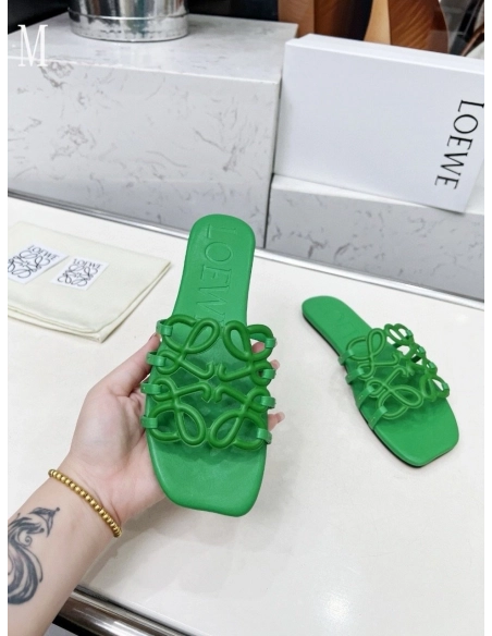 LOEWE Slippers 042,Loewe Slippers,Slides Slippers,More Brands