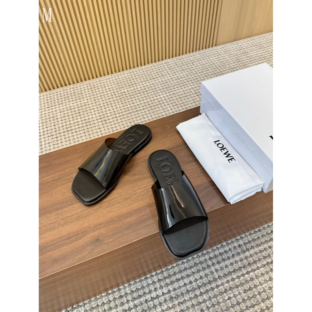LOEWE Slippers 046,Loewe Slippers,Slides Slippers,More Brands