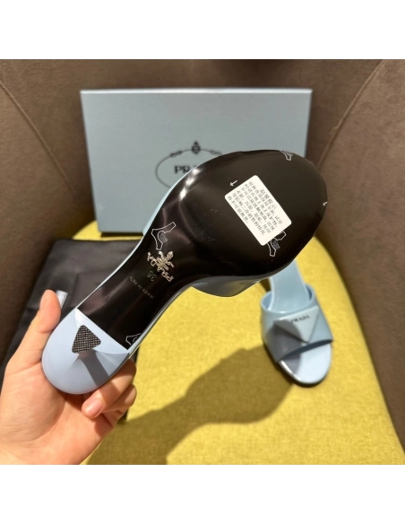 Prada Slippers 019