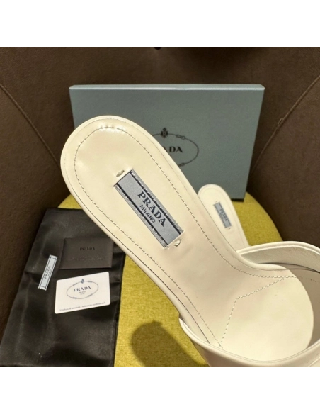 Prada Slippers 019