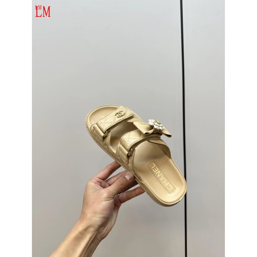 Chanel Slippers 002,Chanel Slippers,Slides Slippers,More Brands